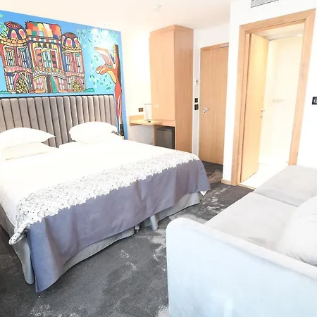 Aida Opera Szálloda 3*