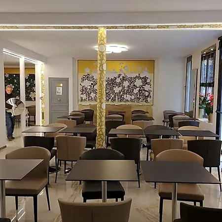 Hotel Aida Opera
