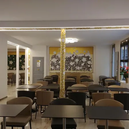 Aida Opera Szálloda 3*