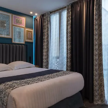 Otel Aida Opera 3*