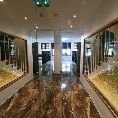 Aida Opera Szálloda 3*