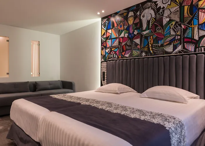 オテル アイダ オペラ 3*